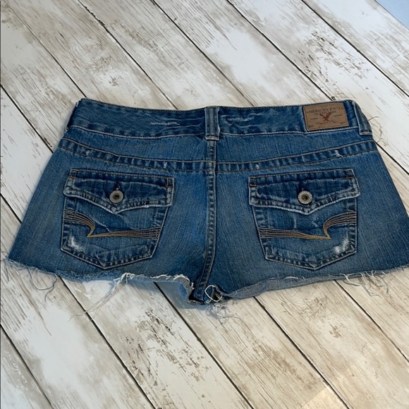 American Eagle Outfitters Women's Blue Denim shorts size 8 - Picture 9 of 13